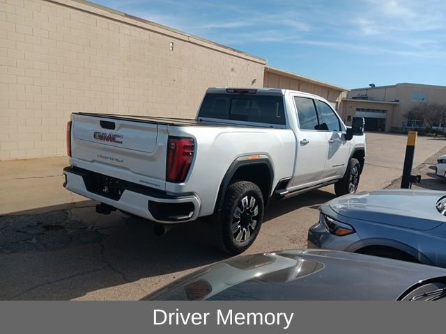 Used 2025 GMC Sierra 2500 Denali w/ Denali Reserve Package image 4