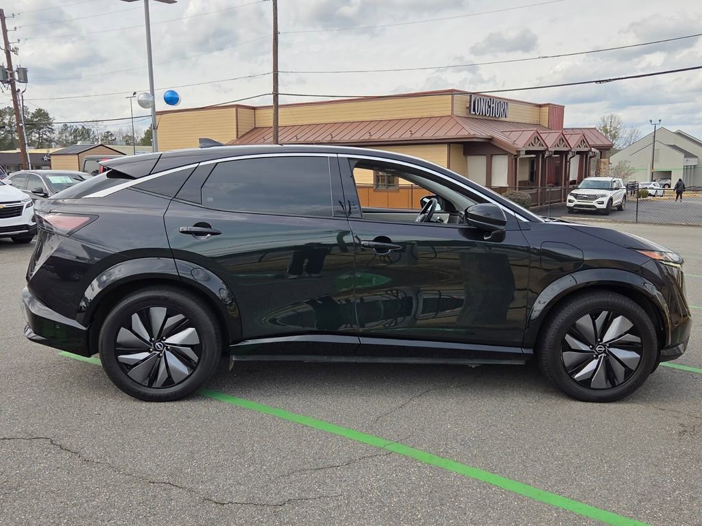 Used 2023 Nissan Ariya FWD image 13