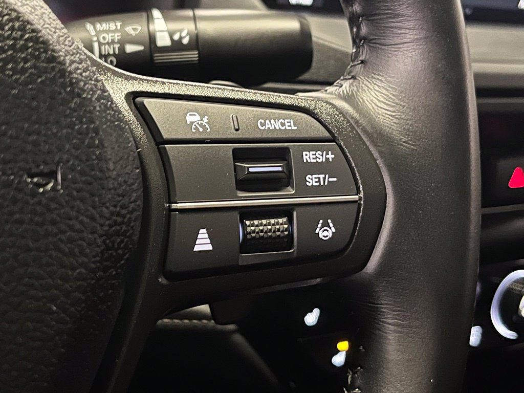 Used 2025 Honda Accord Sport image 25