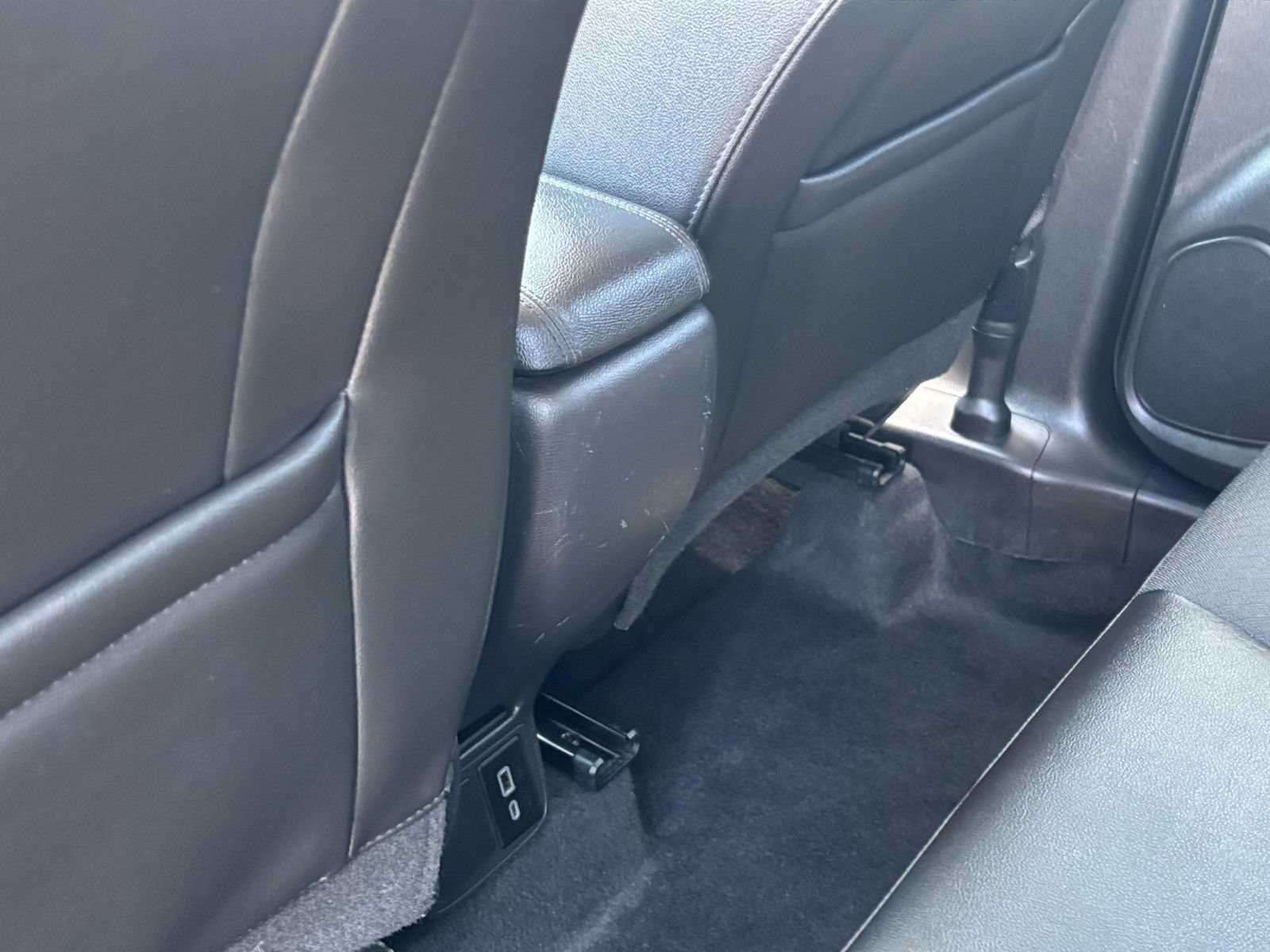 Used 2025 Buick Encore GX Preferred FWD image 23