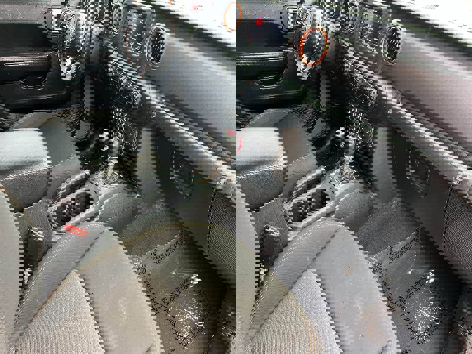 Used 2021 Jeep Gladiator Mojave image 16