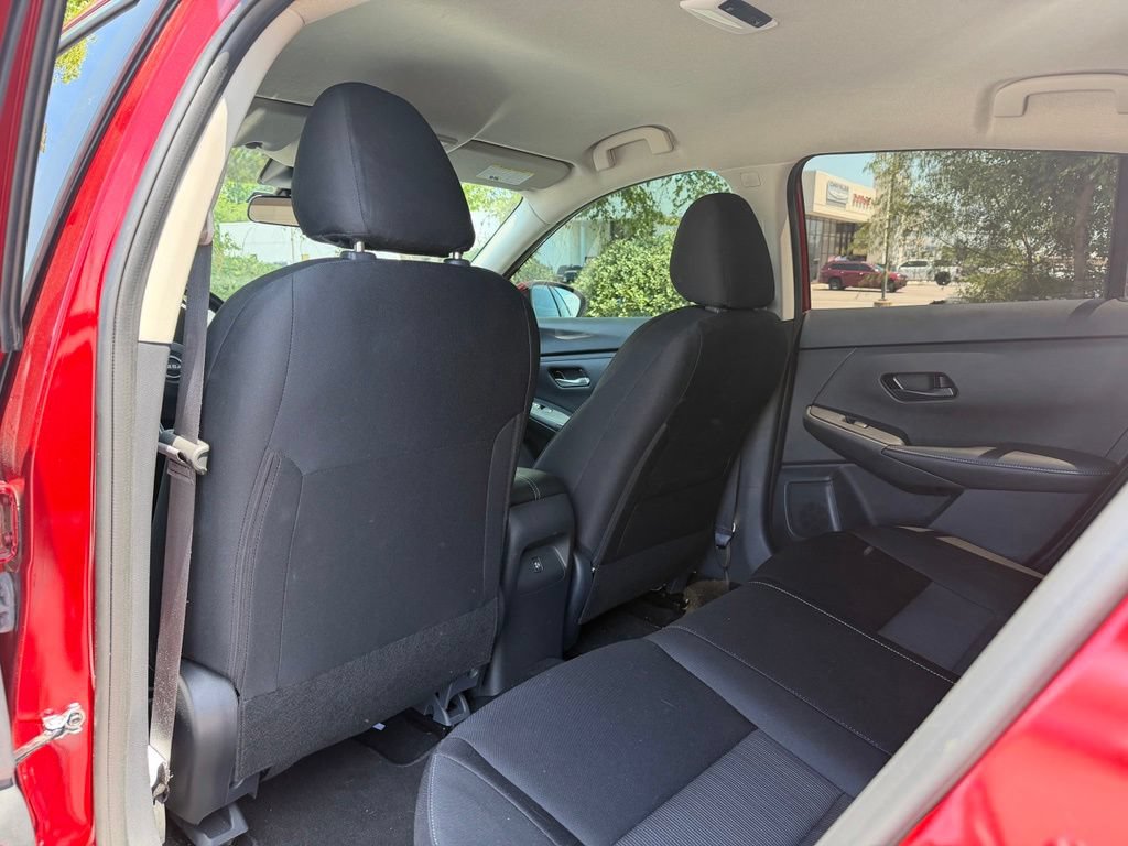 Used 2025 Nissan Sentra SV w/ All-Weather Package FWD image 23