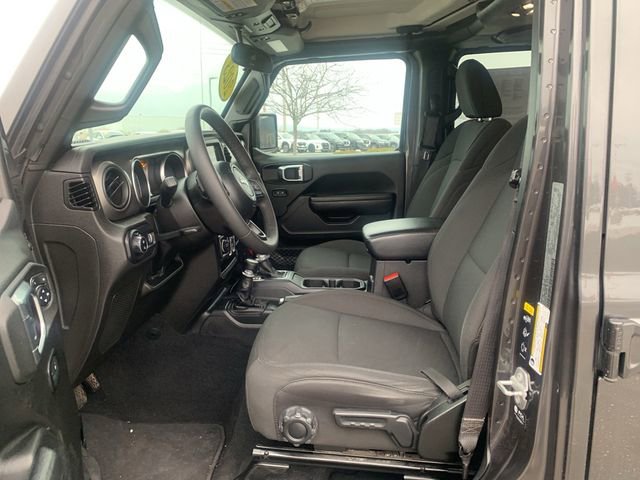 Used 2023 Jeep Gladiator Sport image 11