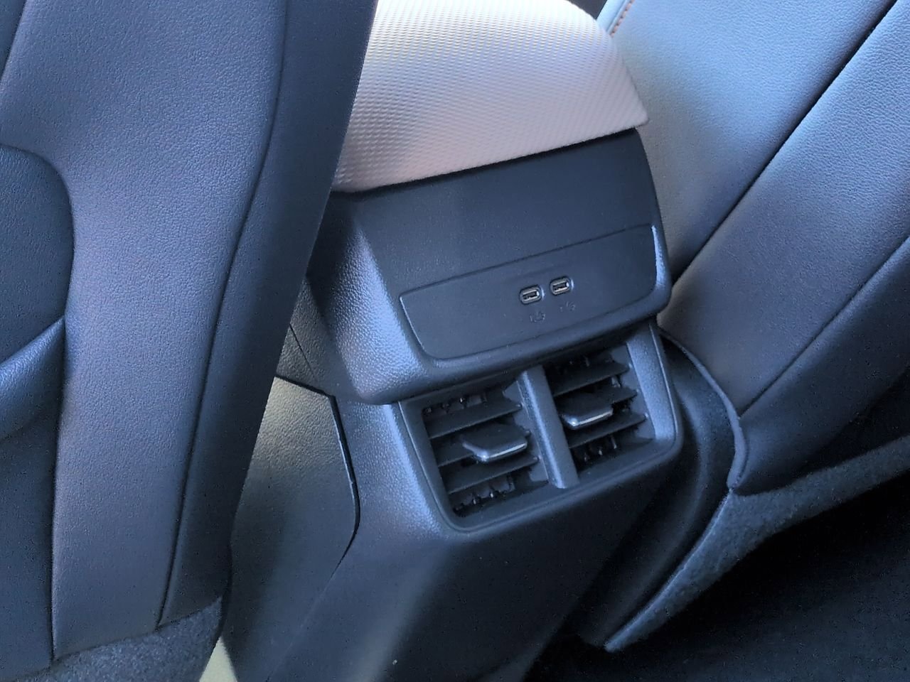 New 2026 Chevrolet Equinox ACTIV w/ Safety and Technology Package FWD image 22