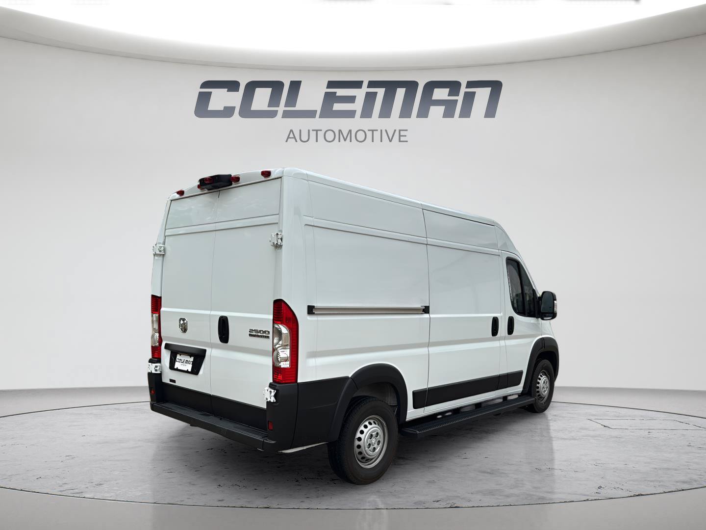 Used 2024 RAM ProMaster 2500 w/ Convenience Group FWD image 5