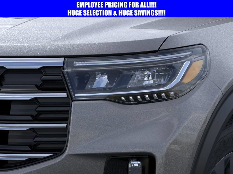 New 2026 Ford Explorer Active AWD/4WD image 18