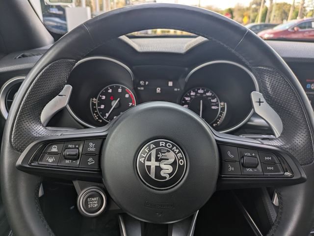 Used 2023 Alfa Romeo Stelvio Veloce image 35
