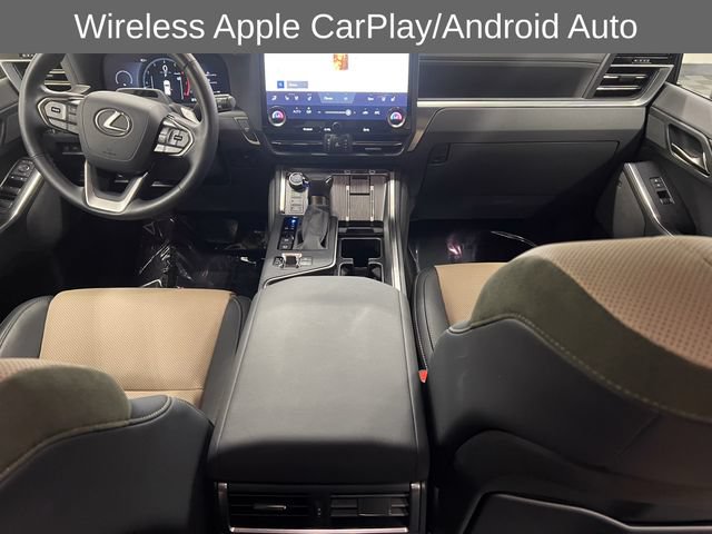 Certified 2025 Lexus GX 550 w/ Accessory Package (CT) AWD/4WD image 14