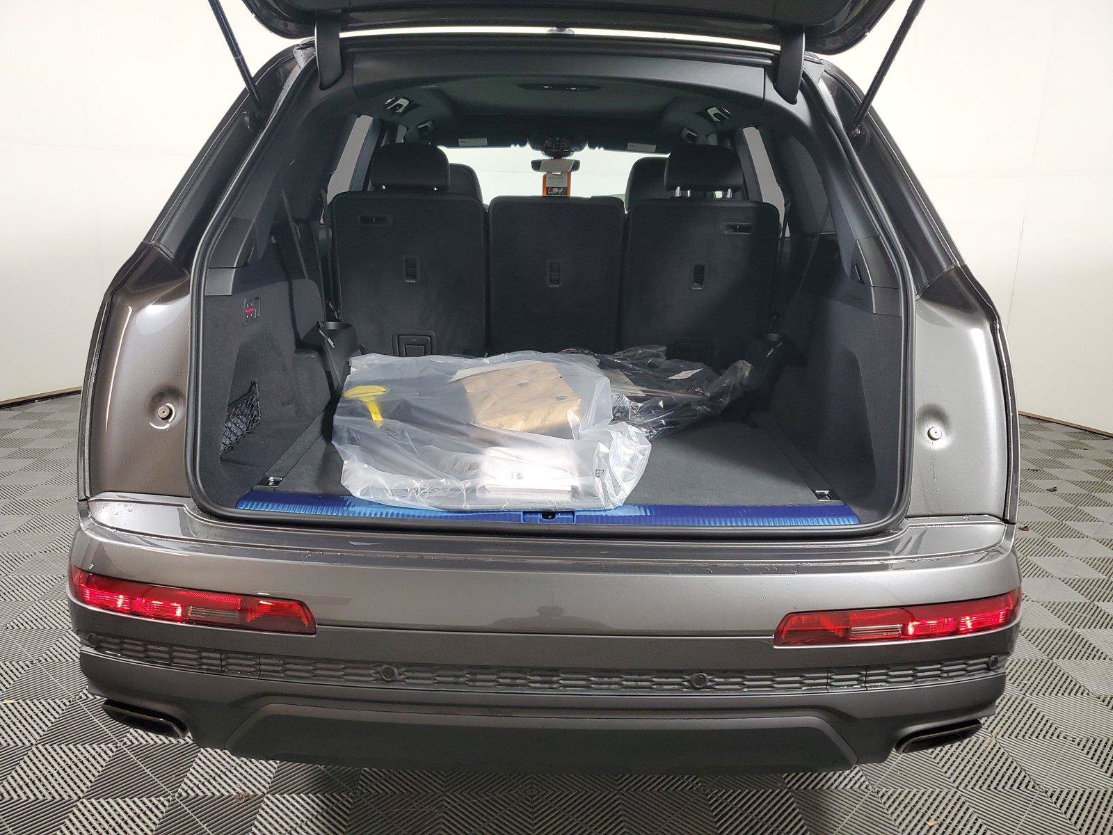 New 2026 Audi Q7 2.0T Premium Plus AWD/4WD image 9