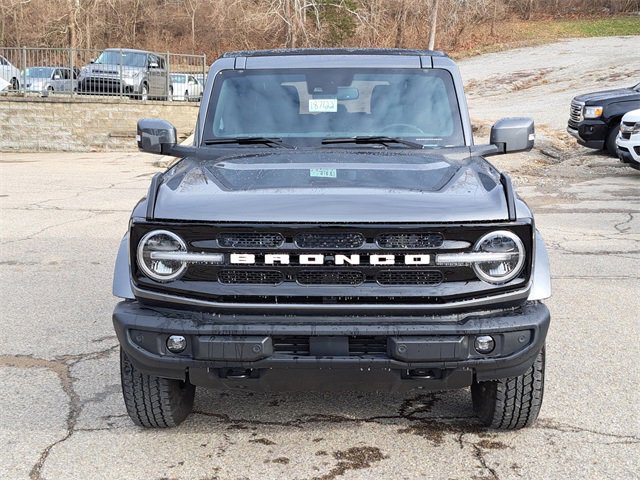 Used 2024 Ford Bronco Outer Banks image 8