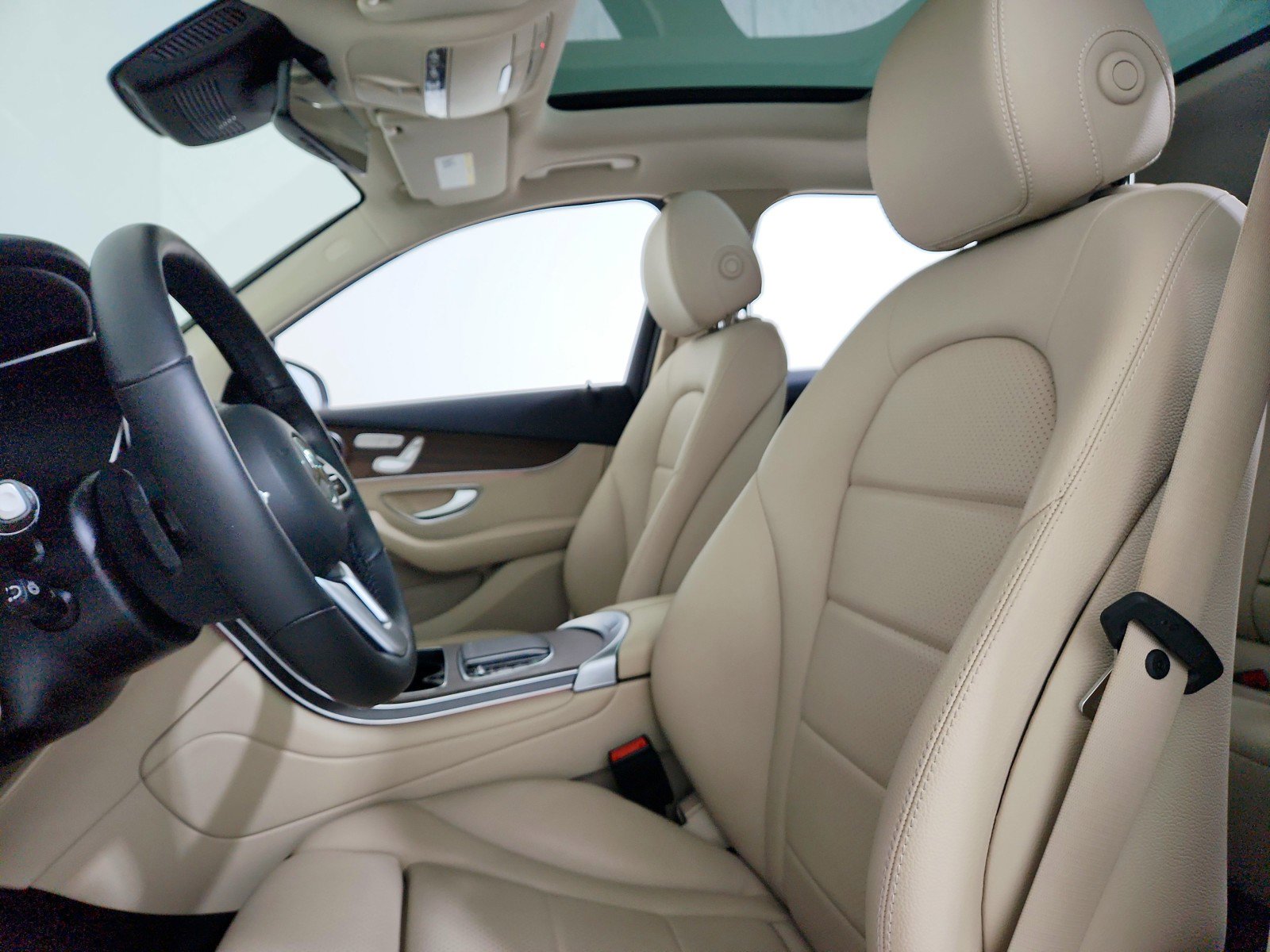 Certified 2022 Mercedes-Benz GLC 300 4MATIC image 10