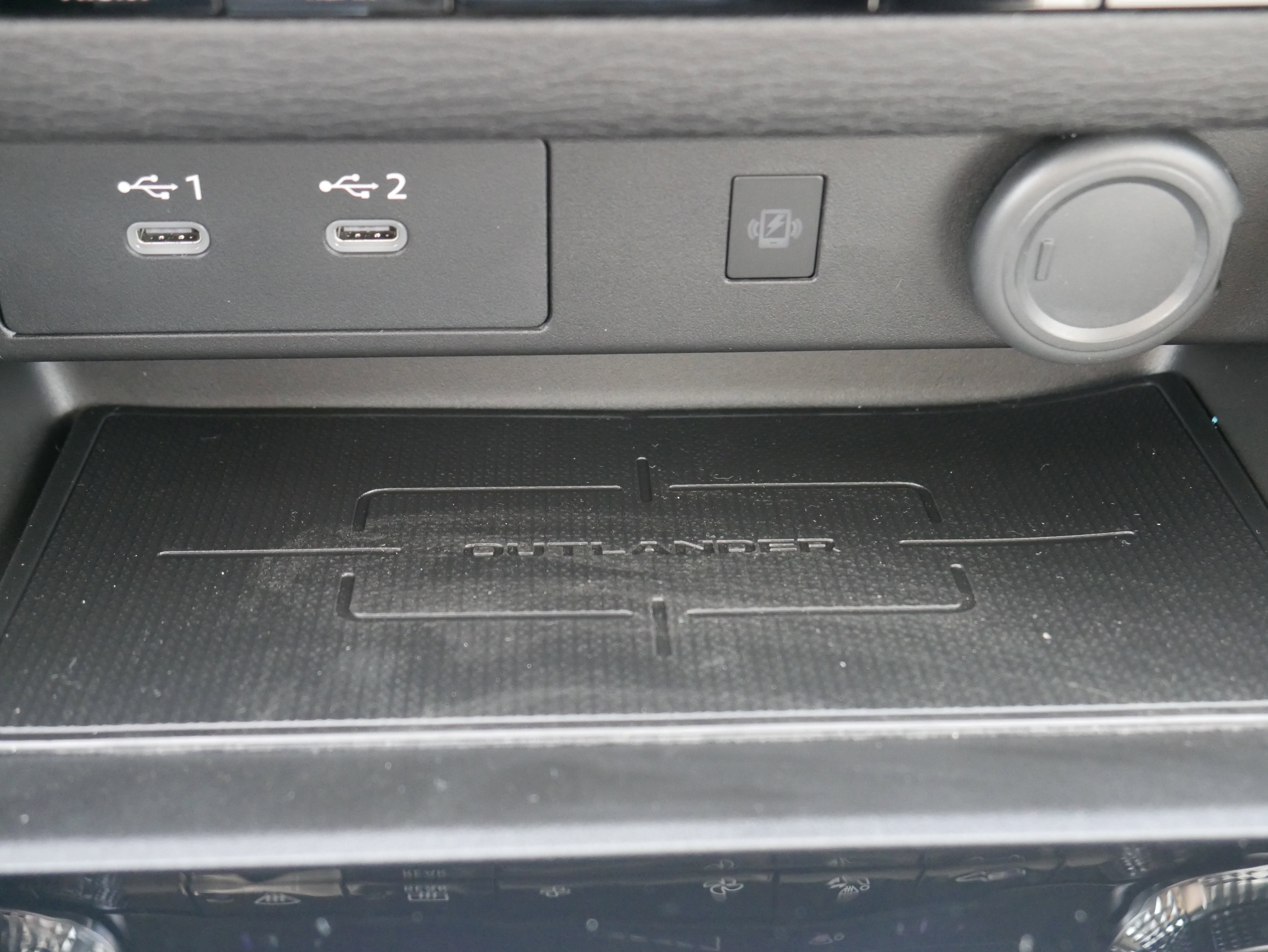 New 2026 Mitsubishi Outlander SE image 20