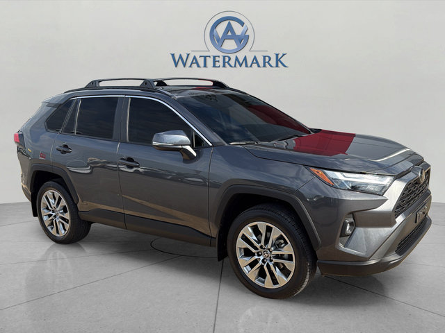 Used 2023 Toyota RAV4 XLE Premium AWD/4WD image 7