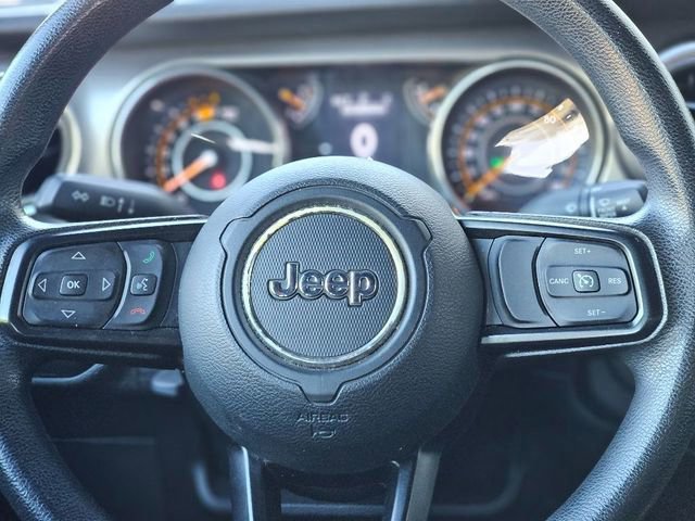 Used 2018 Jeep Wrangler Unlimited Sport image 16