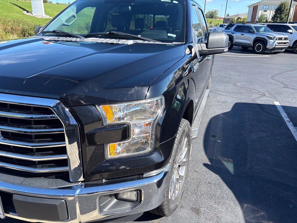 Used 2016 Ford F150 XLT w/ Equipment Group 302A Luxury AWD/4WD image 5