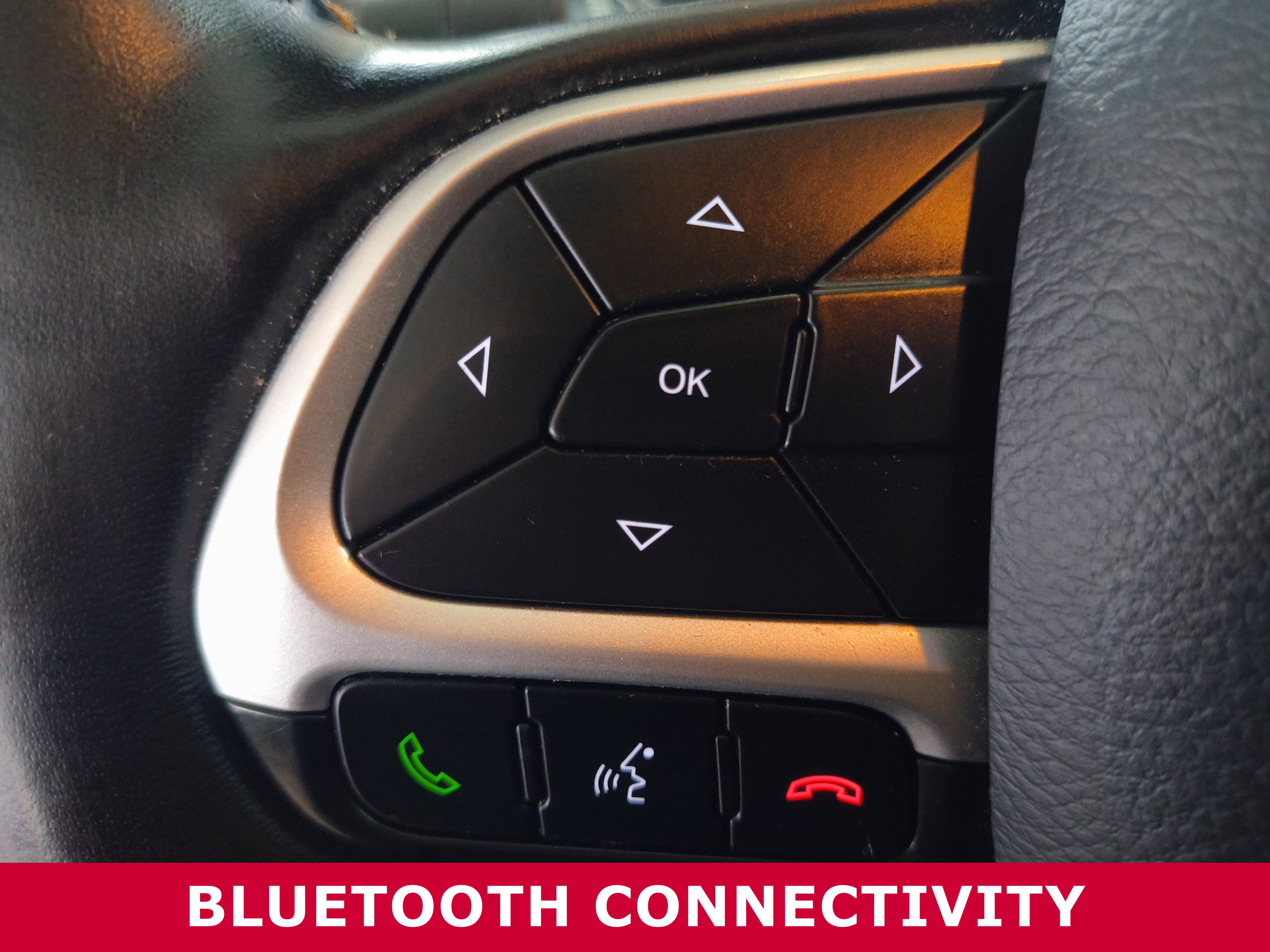 Used 2019 Jeep Compass Limited image 16