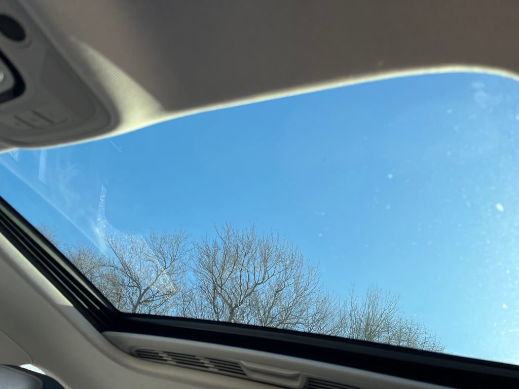 Used 2017 Audi A4 2.0T Premium Plus w/ Premium Plus Package image 5