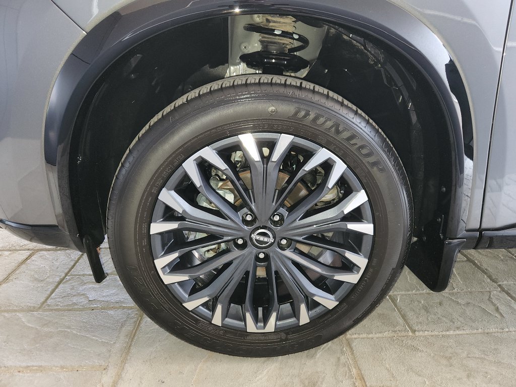 Used 2026 Nissan Rogue Platinum w/ Platinum Premium Package AWD/4WD image 33