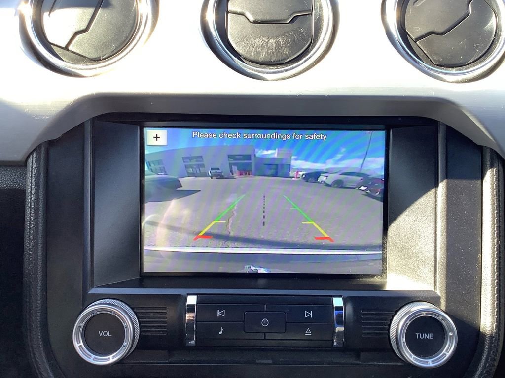 Used 2016 Ford Mustang Premium image 25