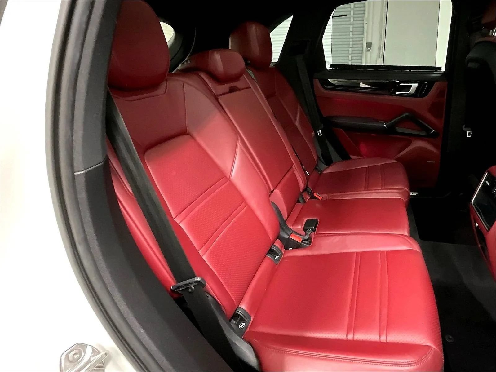 Used 2019 Porsche Cayenne S AWD/4WD image 15