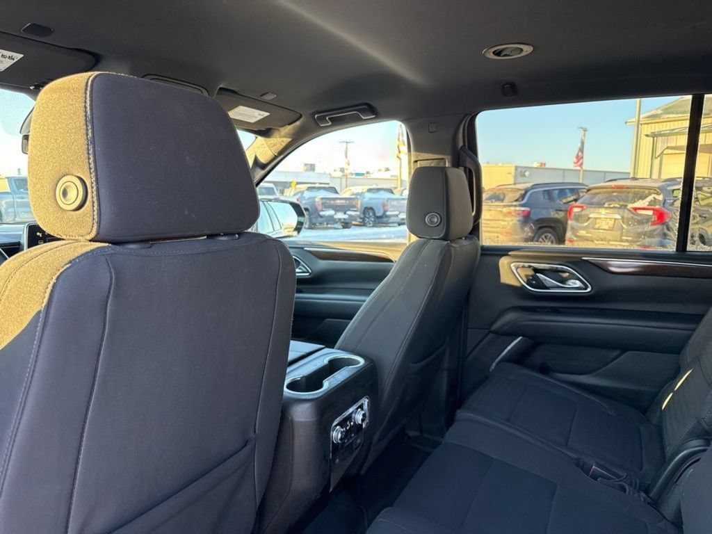 Used 2024 GMC Yukon SLE AWD/4WD image 39