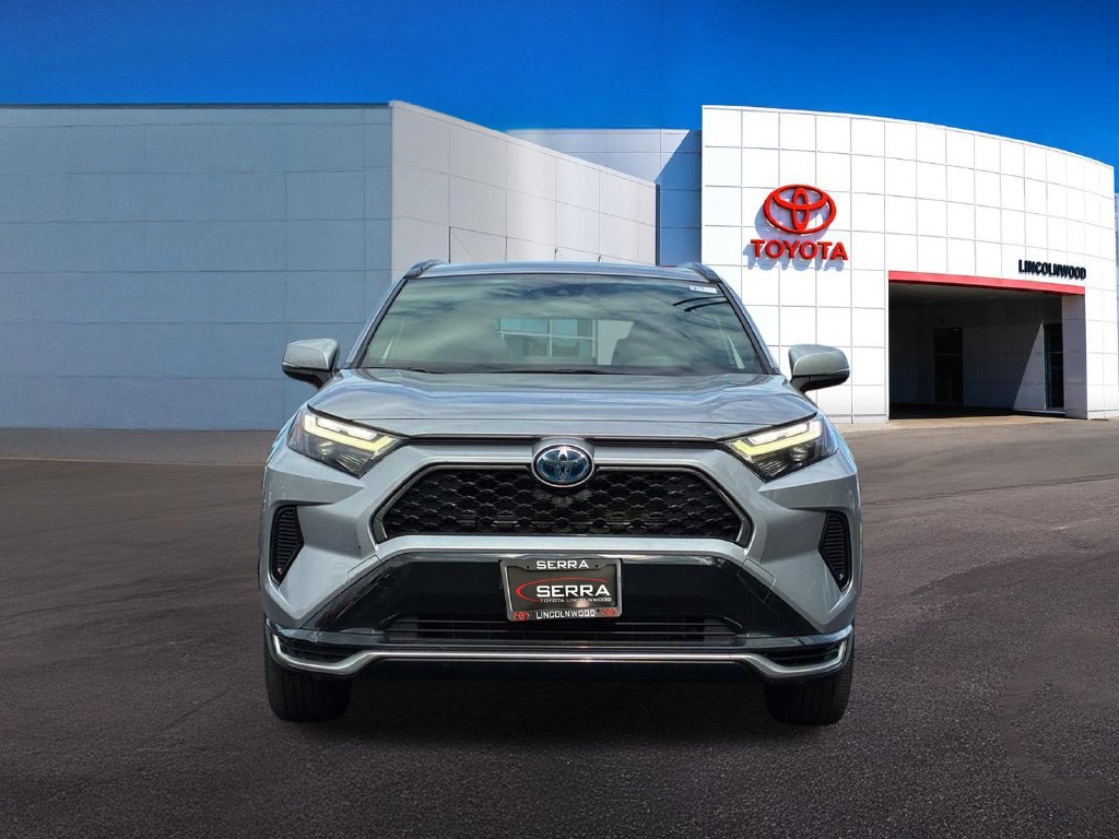 Used 2023 Toyota RAV4 SE w/ Weather & Moonroof Package AWD/4WD image 4