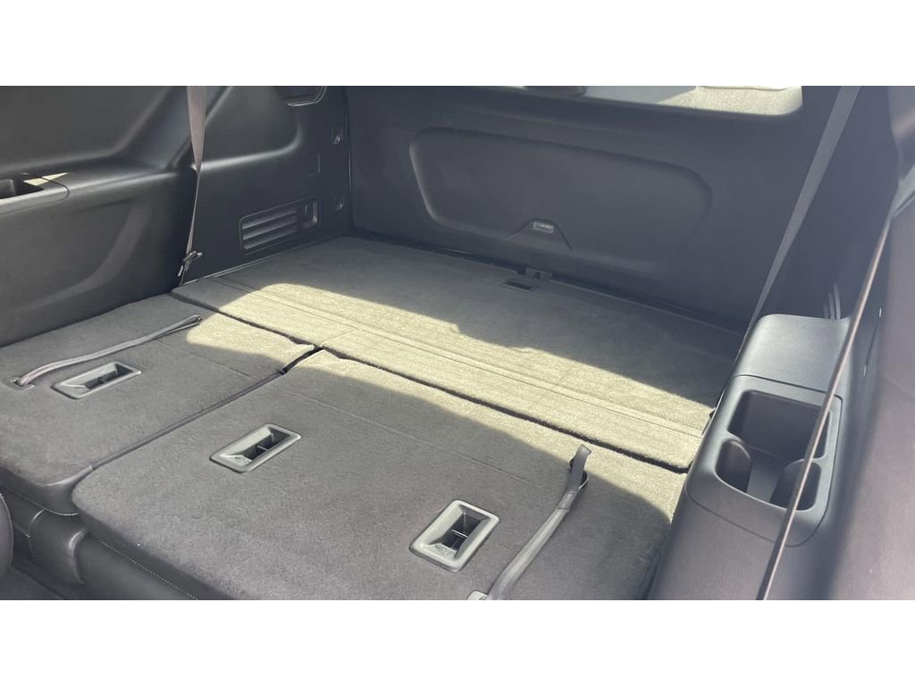 Certified 2023 Chevrolet Traverse LT w/ LPO, Floor Liner Package image 17