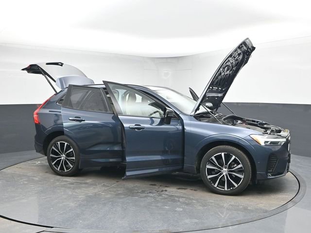 Used 2023 Volvo XC60 B5 Plus w/ Protection Package Premier image 44