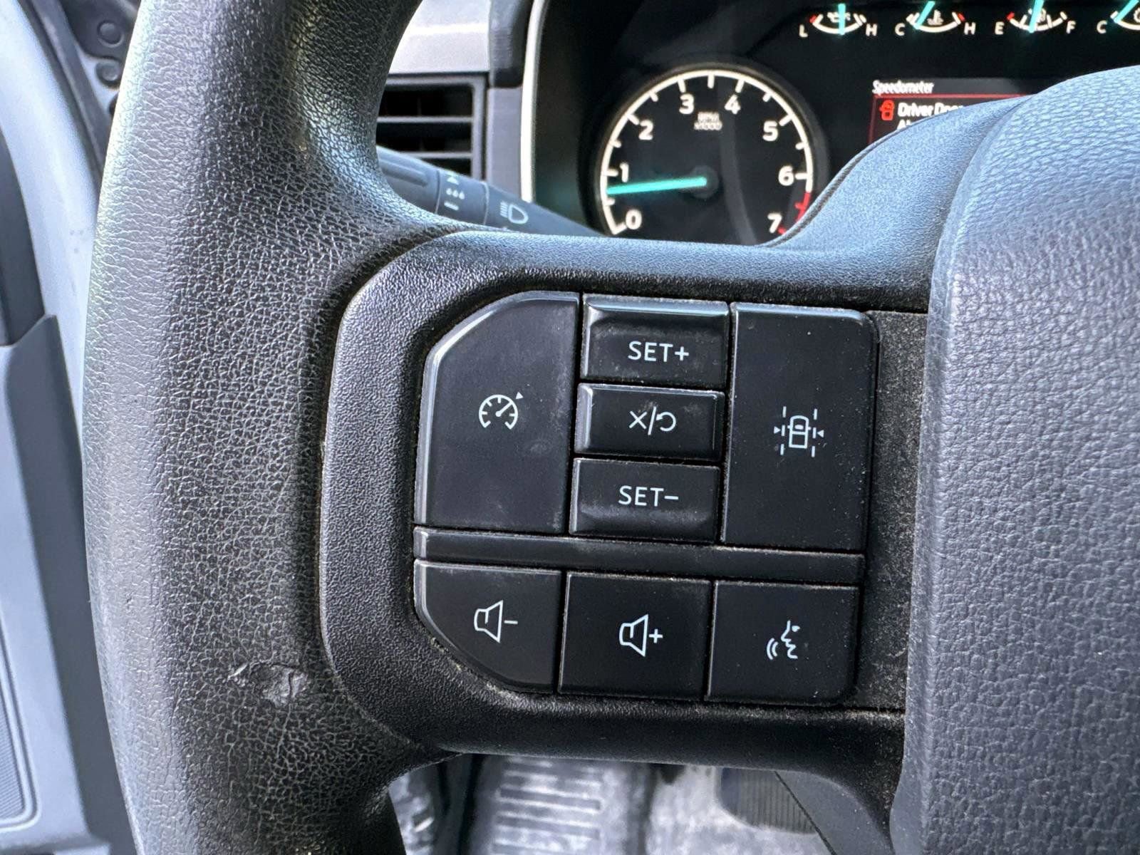 Used 2023 Ford F150 XL image 19