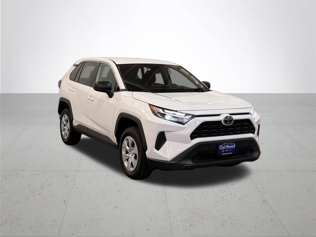 Used 2025 Toyota RAV4 LE AWD/4WD image 8