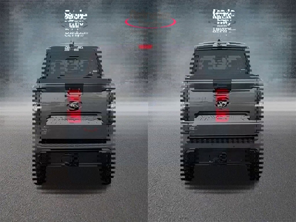 New 2026 Ford Maverick Lariat w/ Black Appearance Package image 6