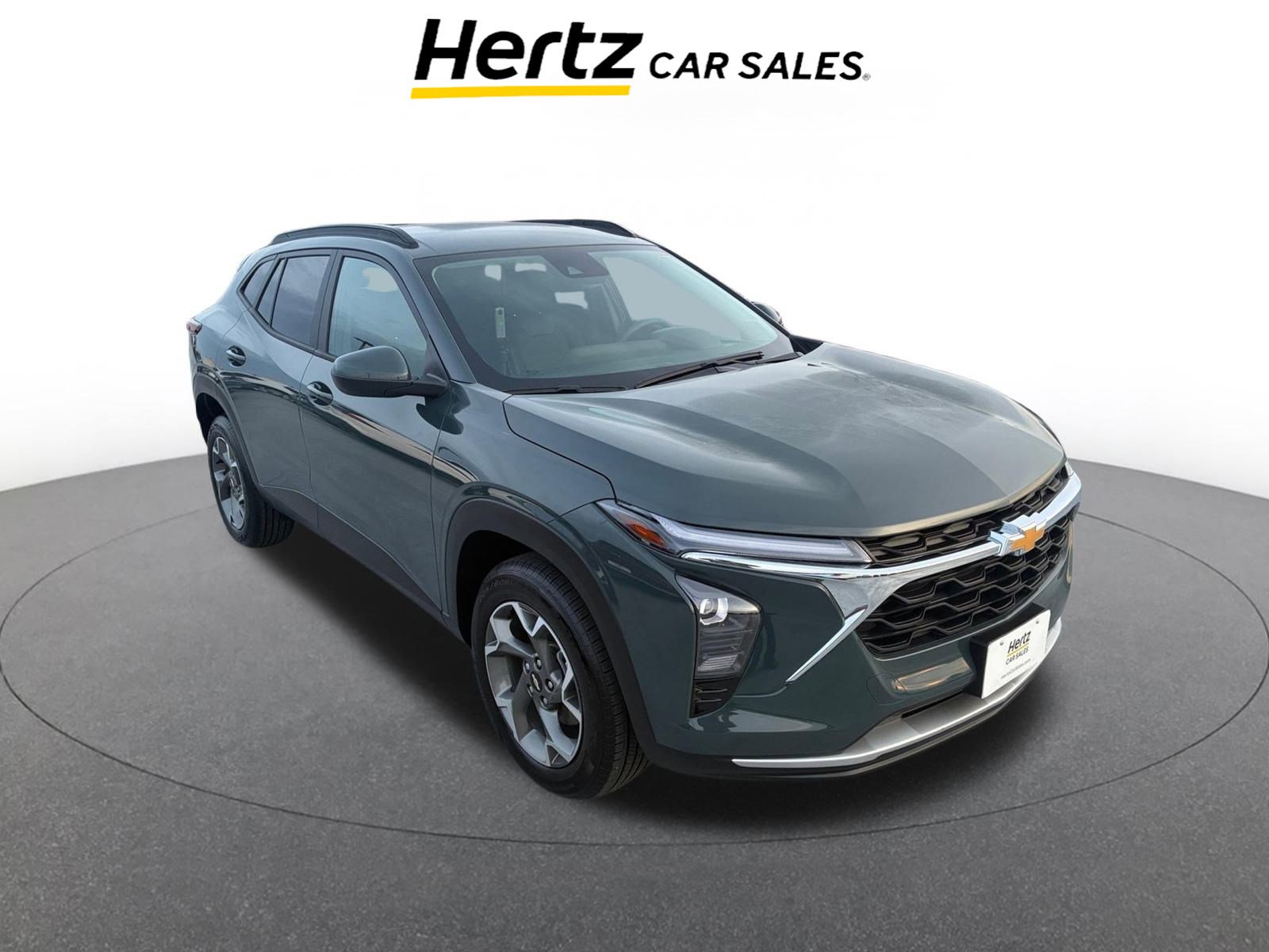 Used 2025 Chevrolet Trax LT image 1