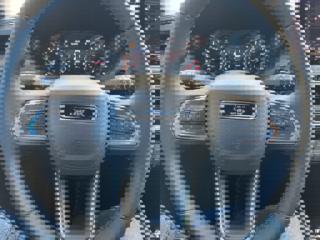 New 2026 Jeep Compass Limited image 20