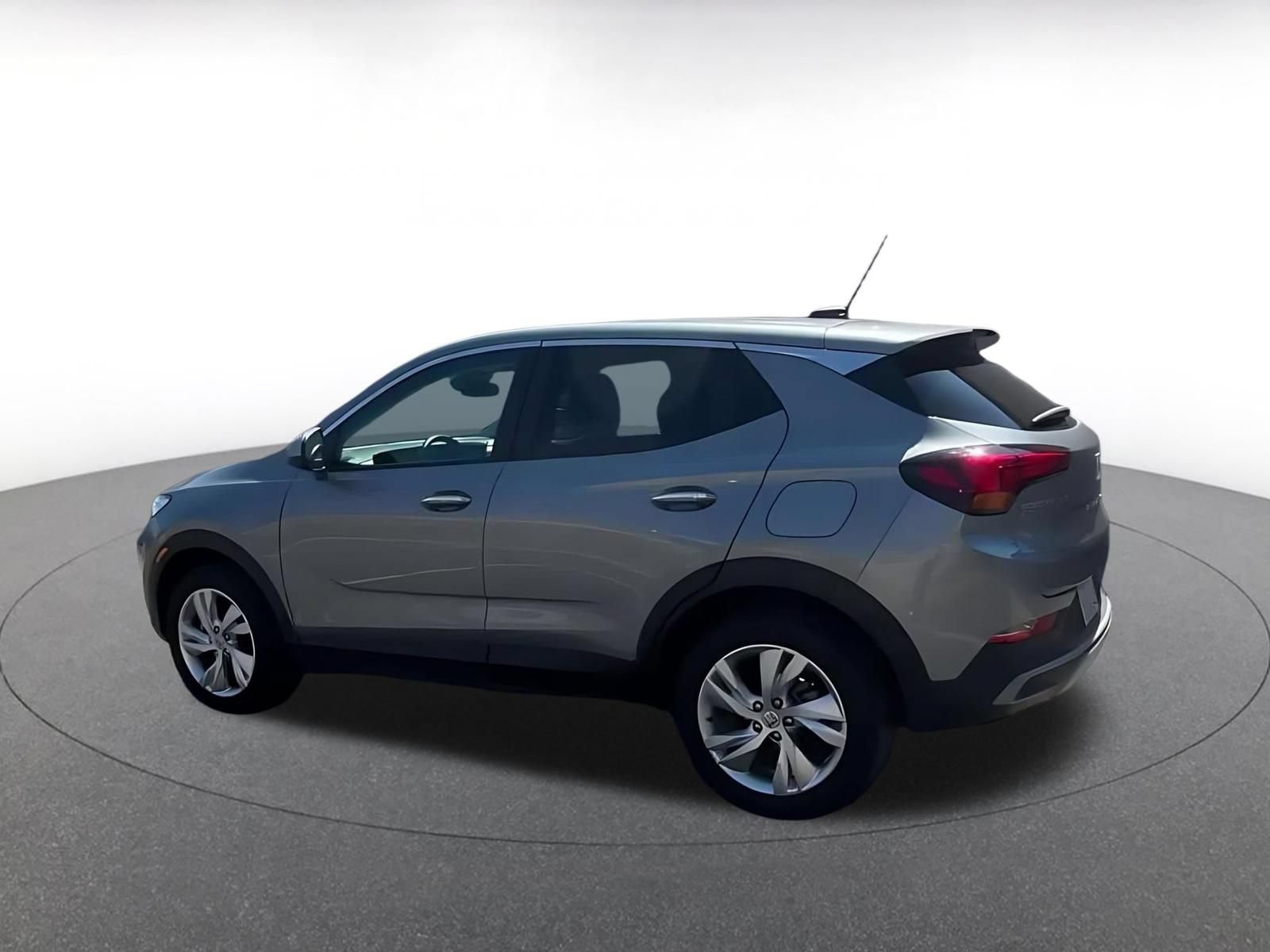 Used 2025 Buick Encore GX Preferred AWD/4WD image 10