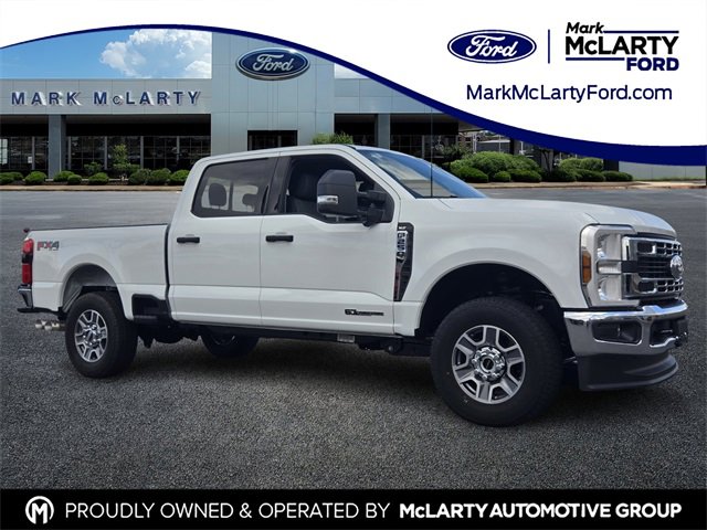 New 2025 Ford F250 XLT w/ 360-Degree Camera Package