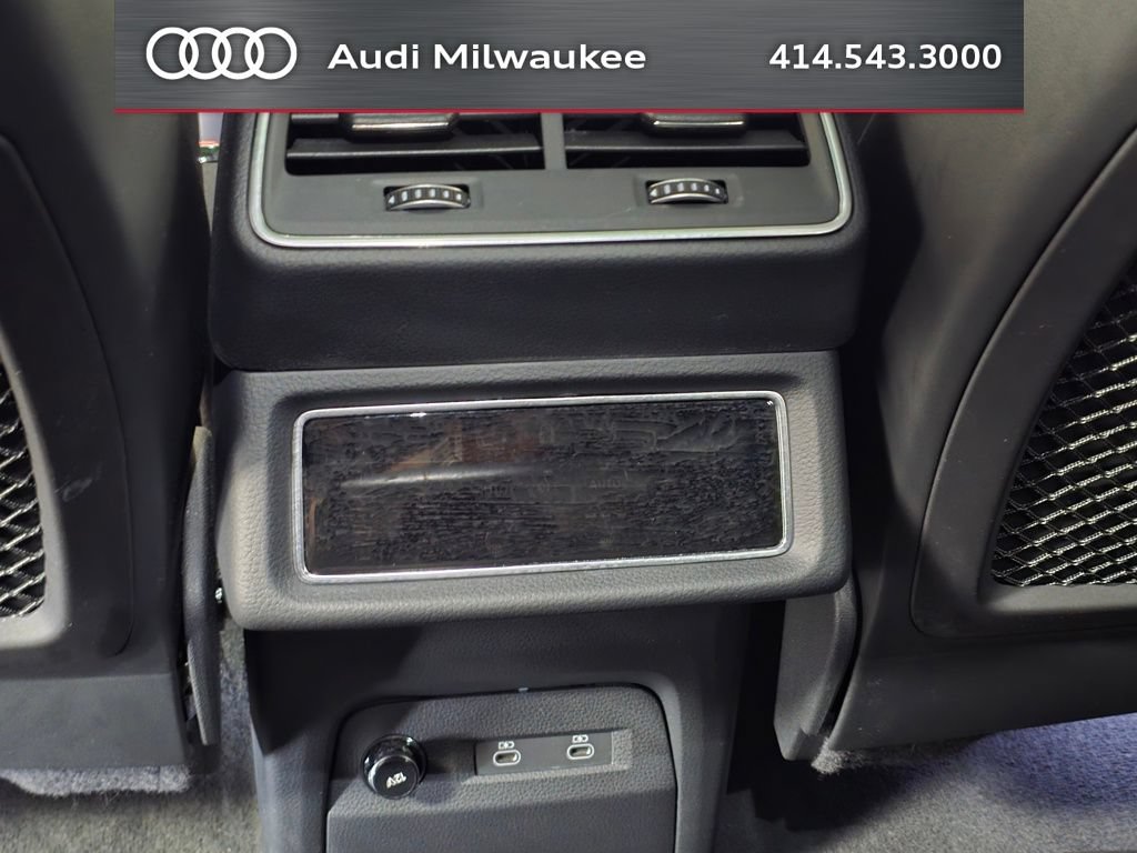 Used 2024 Audi Q8 e-tron Prestige w/ Prestige Package AWD/4WD image 22