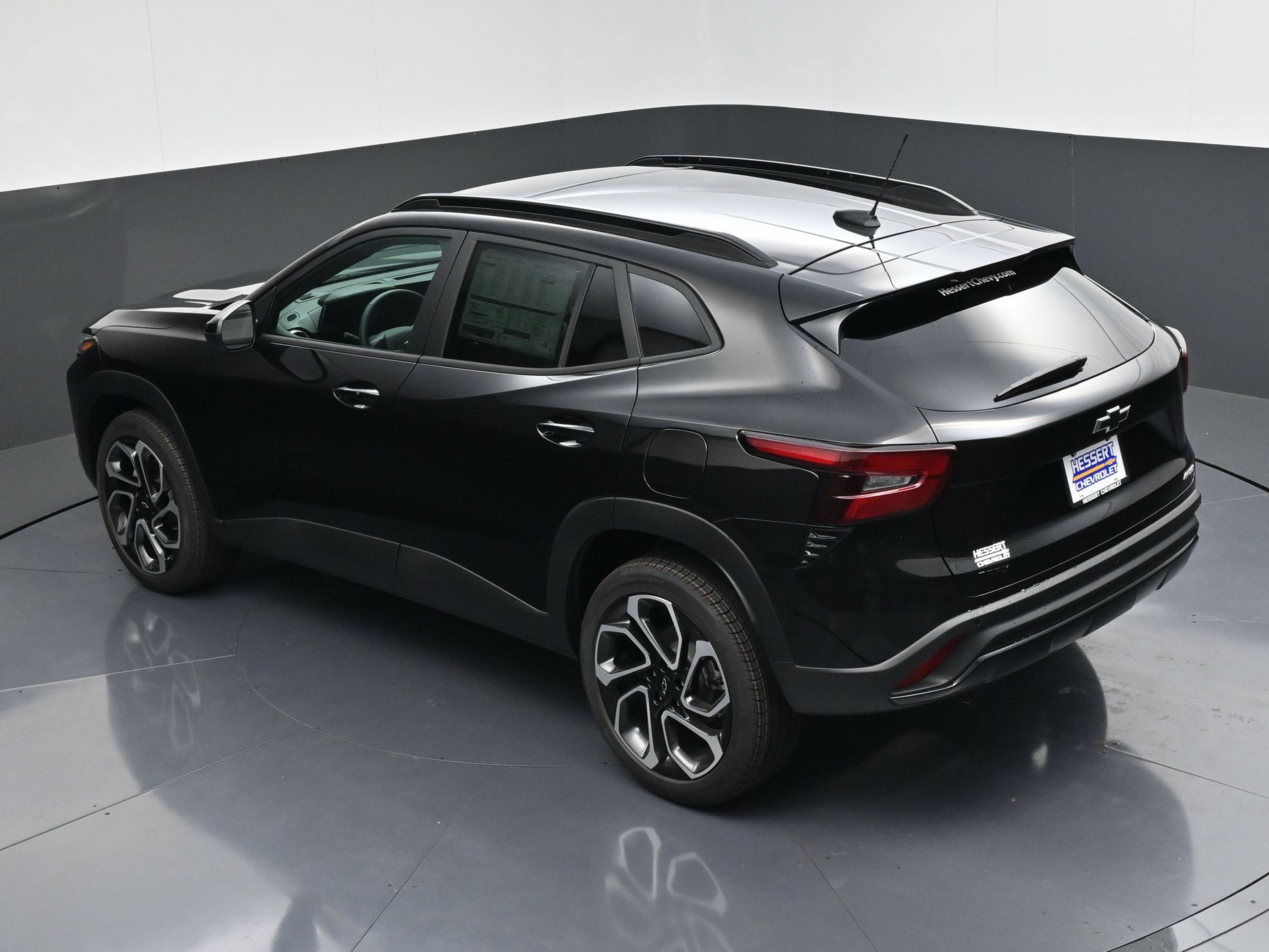 New 2026 Chevrolet Trax RS w/ Sunroof Package FWD image 47