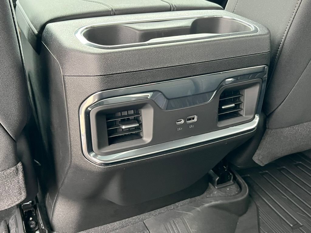 New 2026 GMC Sierra 1500 Elevation image 39