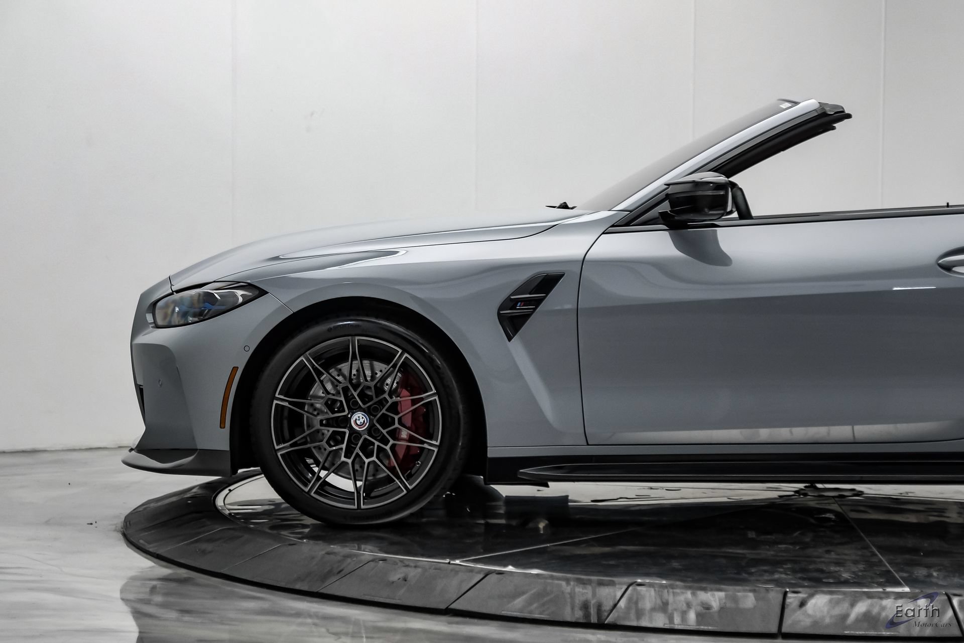 Used 2023 BMW M4 xDrive Competition AWD/4WD image 11