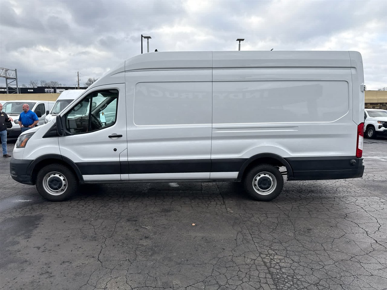 Used 2023 Ford Transit 250 148 High Roof Extended w/ Load Area Protection Package image 5