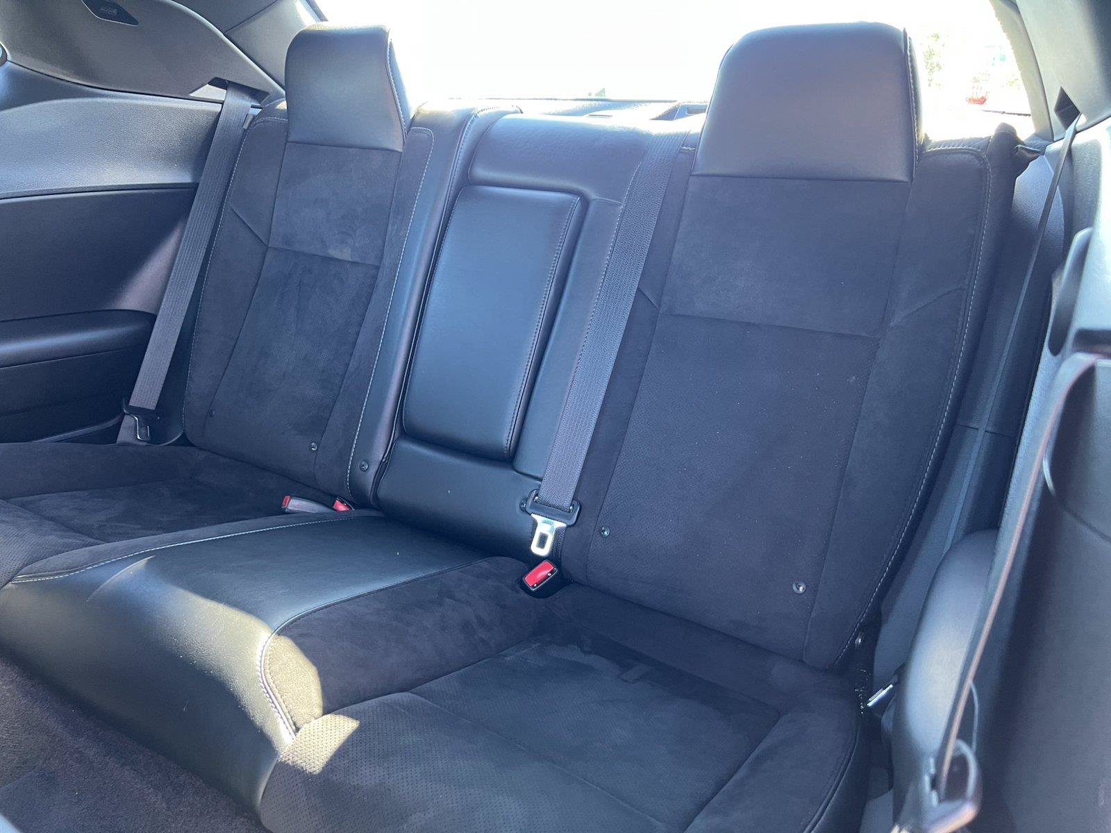 Used 2018 Dodge Challenger R/T Plus RWD image 6