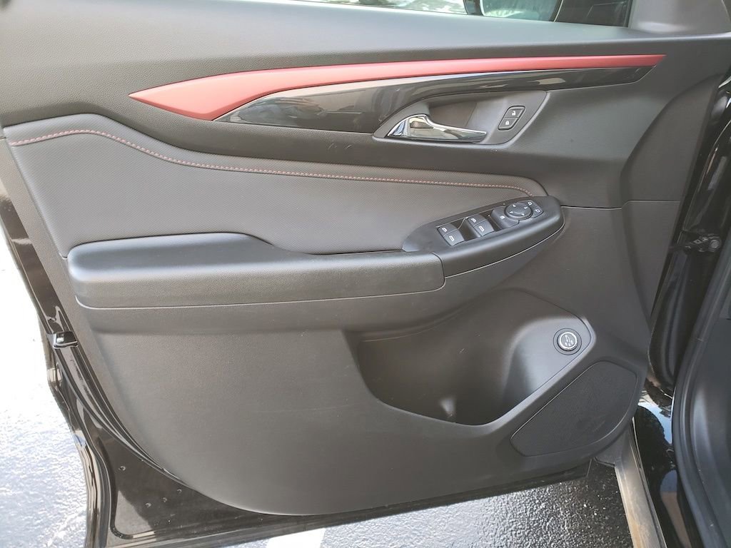 Used 2024 Chevrolet TrailBlazer RS w/ Convenience Package image 14