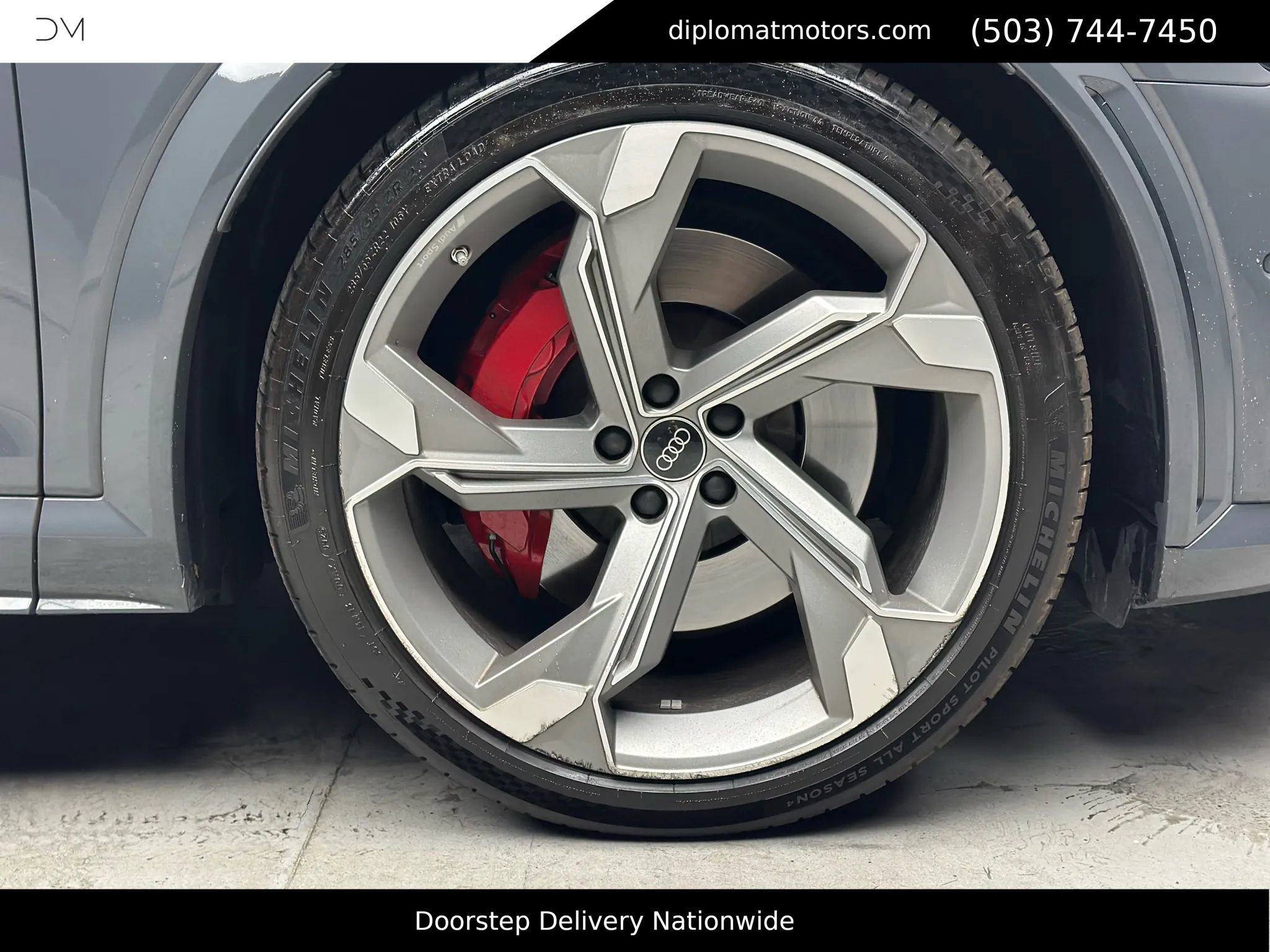 Used 2024 Audi Q8 e-tron Prestige w/ Prestige Package image 38