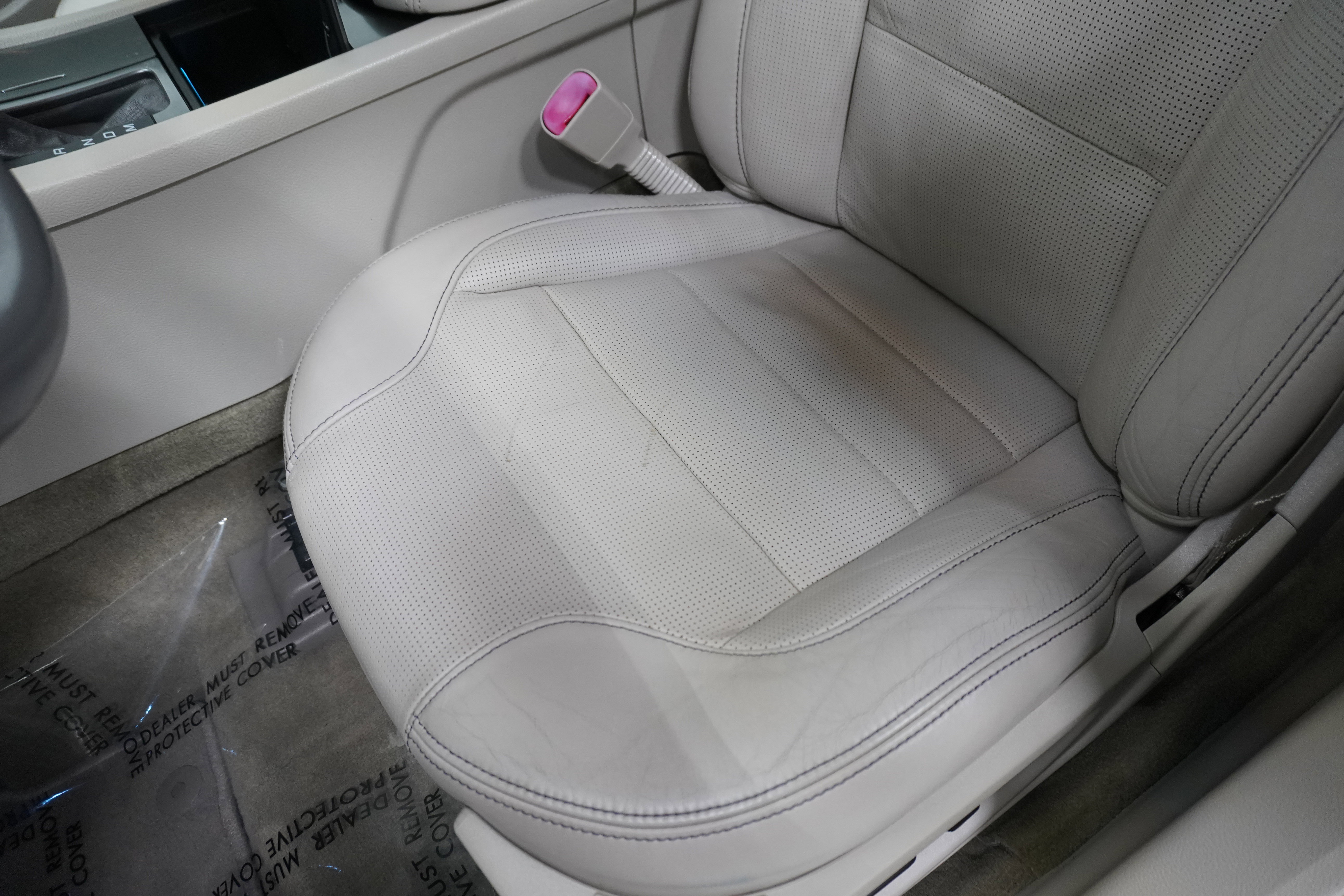 Used 2011 Ford Taurus Limited w/ 301A Rapid Spec Order Code image 12