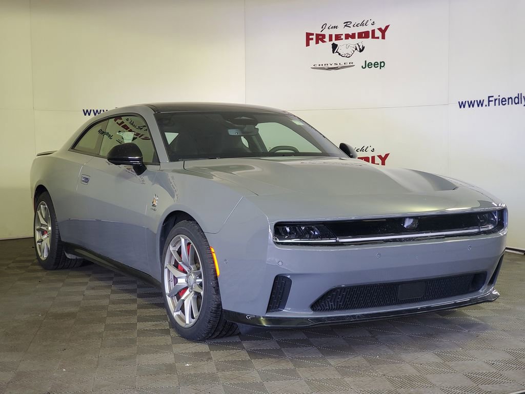 Used 2024 Dodge Charger Daytona Scat Pack w/ Plus Group AWD/4WD image 2