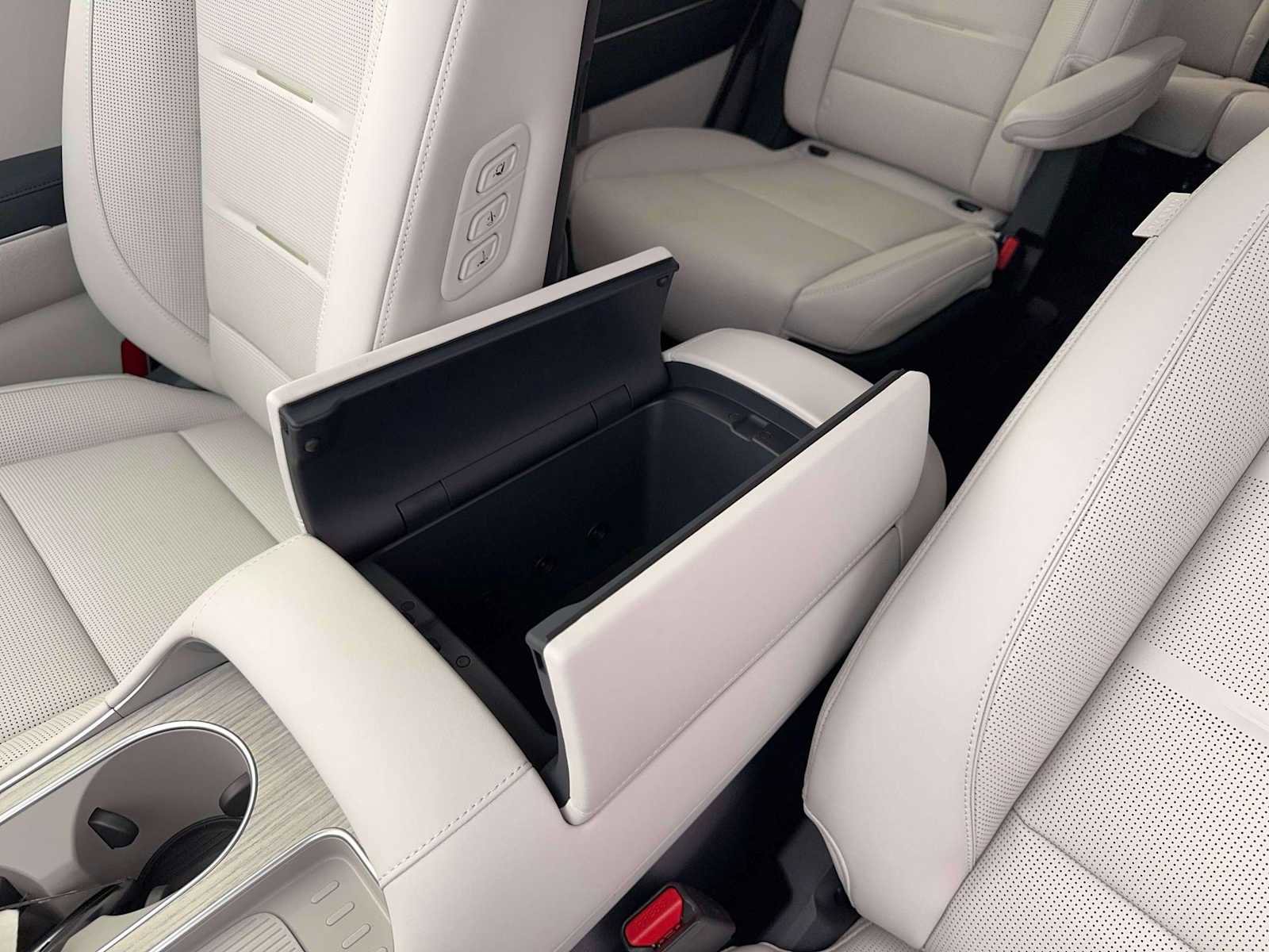 New 2026 Hyundai Palisade Calligraphy image 18