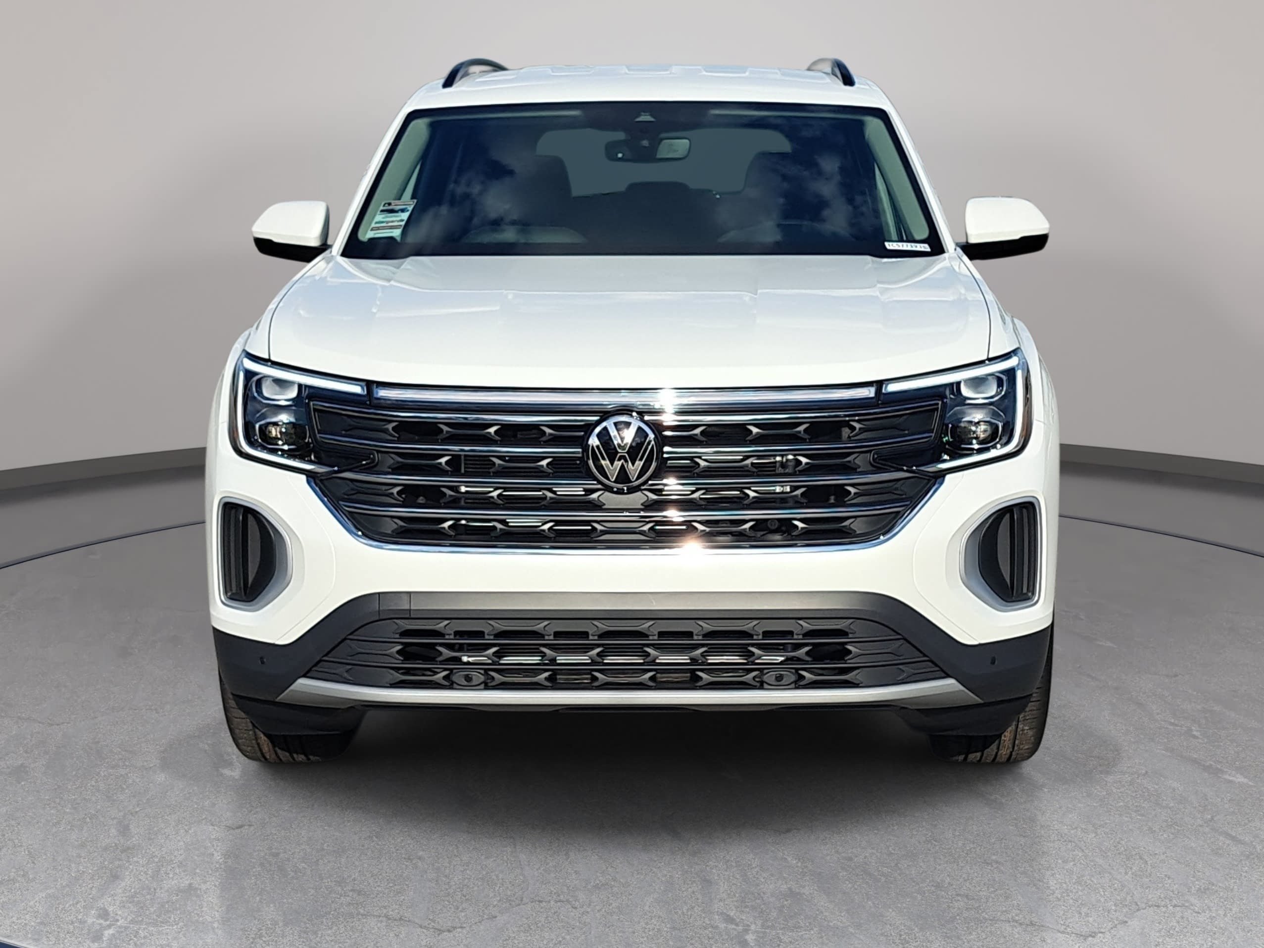 New 2026 Volkswagen Atlas SE AWD/4WD image 2