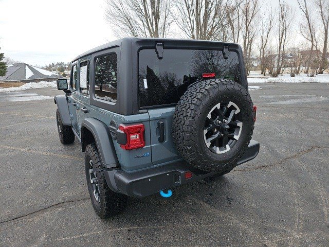 Used 2025 Jeep Wrangler Unlimited Rubicon 4xe w/ Convenience Group image 3