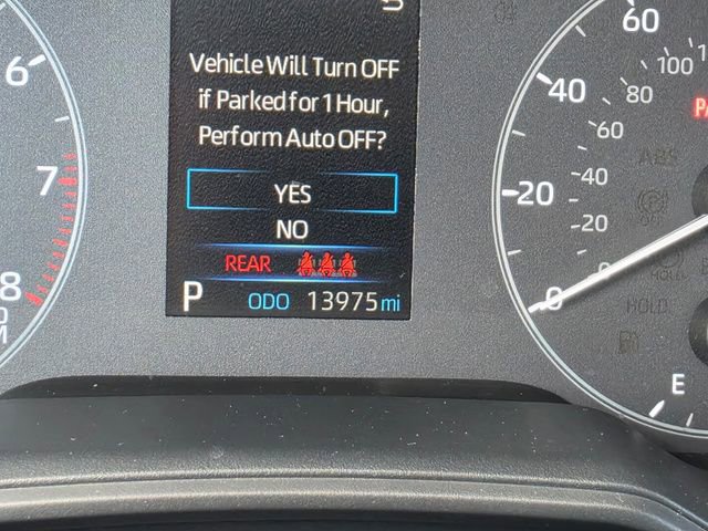 Used 2023 Toyota Corolla Cross LE w/ Moonroof Package image 24