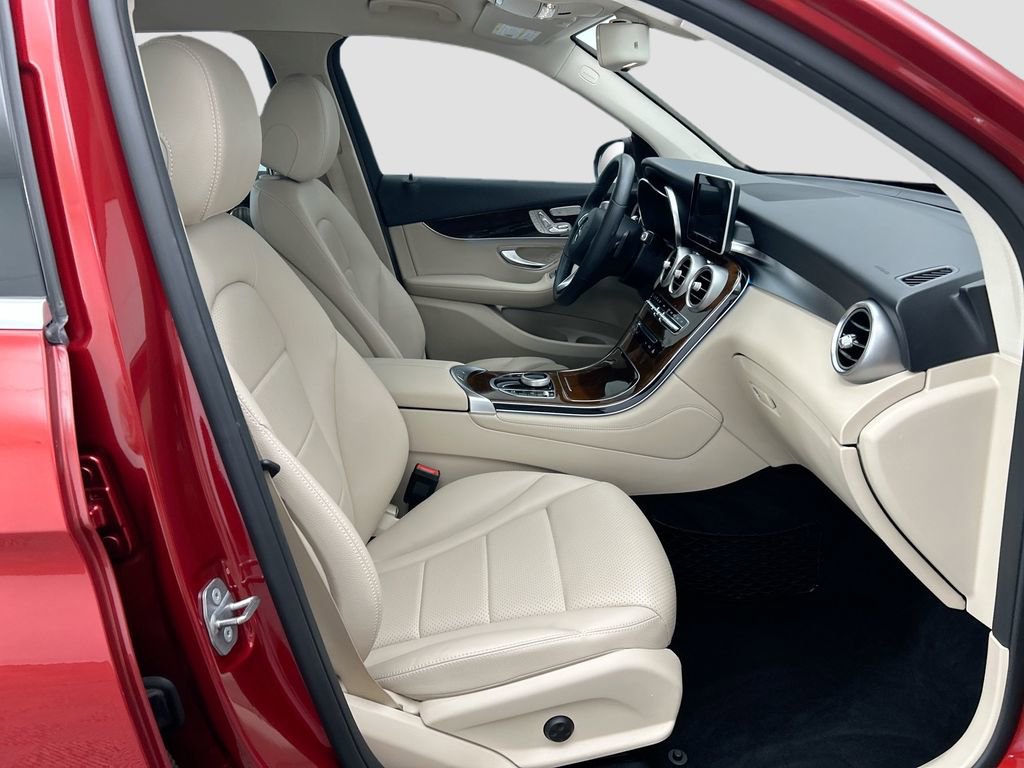 Used 2019 Mercedes-Benz GLC 300 GLC 300 image 18